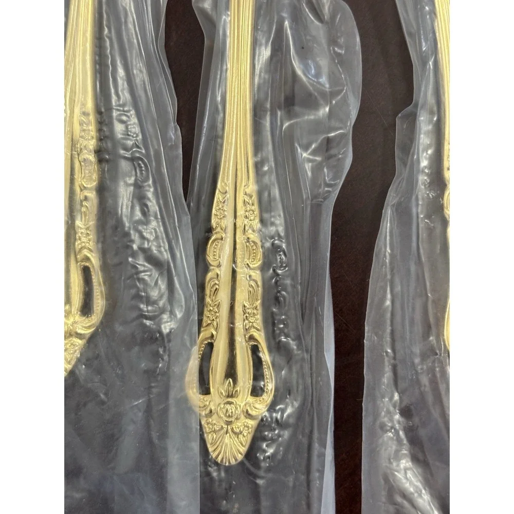 Gold Tone Flatware Set Service for 8 Stainless Korea Vintage Silverware 40 Pc